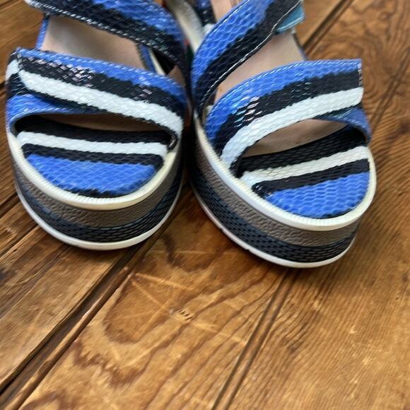 Women’s L’Artiste Spring Step platform Sandals blue - Picture 5 of 7